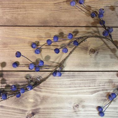 Frozen Blueberry Christmas Garland - 1.1m