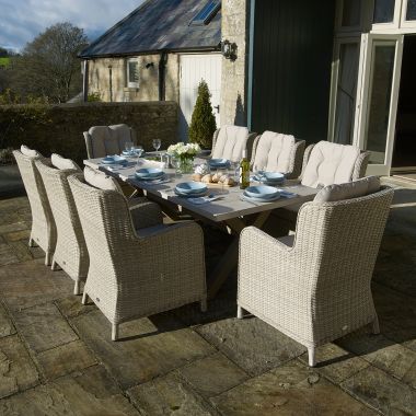 Bramblecrest Chedworth 8 Seater Dining Garden Furniture Set