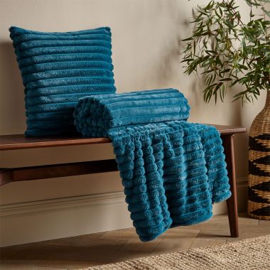 Catherine Lansfield Cosy Ribbed Cushion - Teal