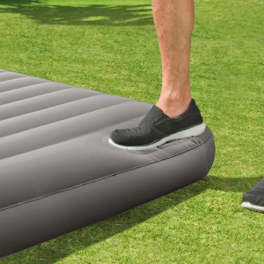 Intex Classic Airbed with Foot Pump - Double
