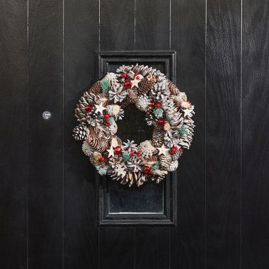 Frosted Star Christmas Wreath - 36cm