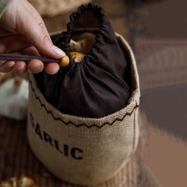 Natural Elements Jute Garlic Preserving Bag