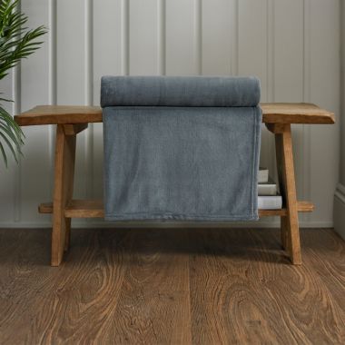 Deyongs Snuggle Touch Throw – Charcoal