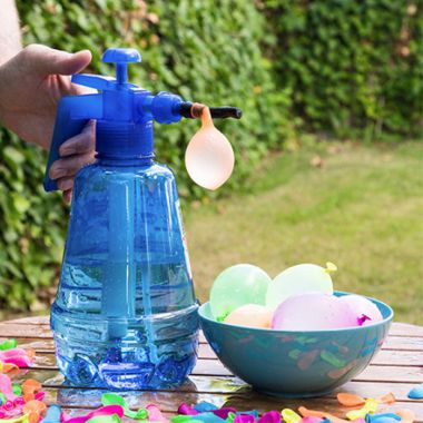 Balloon Sprayer with Water Bombs
