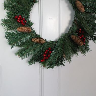 Winter Berry and Pinecone 60cm Wreath
