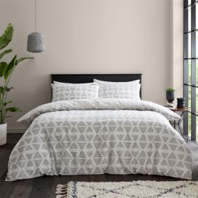 Catherine Lansfield Tufted Print Bedding Set - Natural 