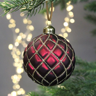 Festive Quilted Burgundy Glass Bauble